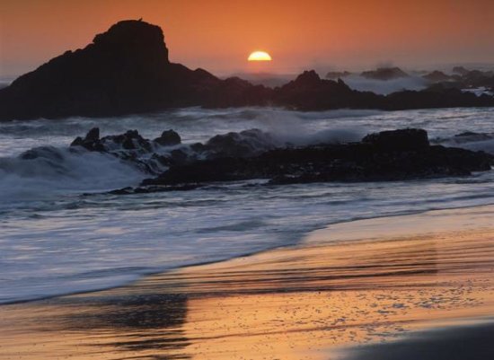 Crashing Surf on Rocks at Sunset, Point Piedras Blancas, California