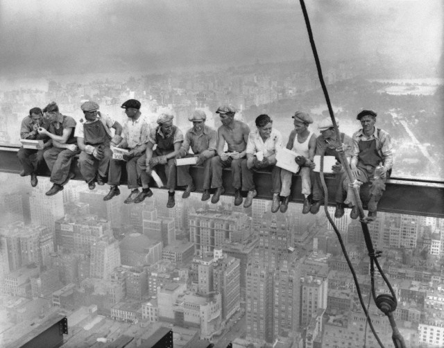 Lunch On a Skyscraper, 1932
