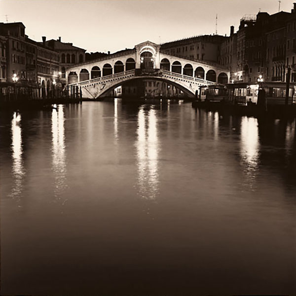 Ponte Rialto di Notte